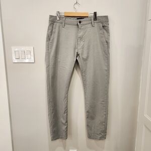 VTG 34 Heritage Verona Pants Mens 34x32 Slim Leg Stretch Mid Rise Light Gray